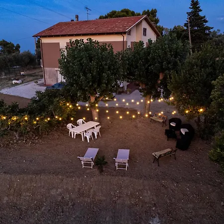 Il Trebbiatore Guest house San Costanzo