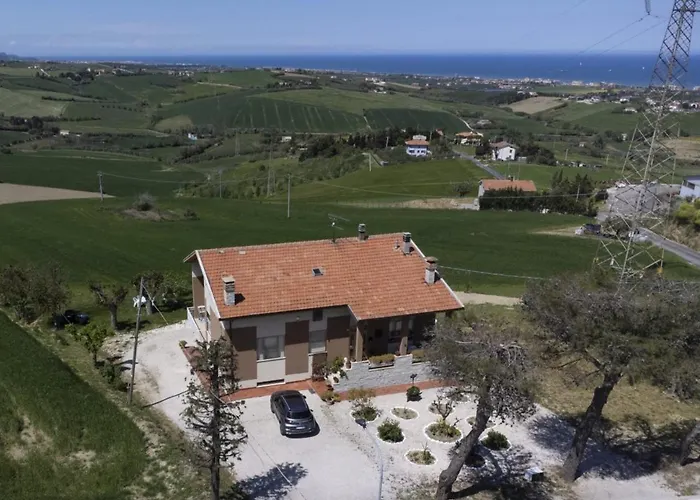 Il Trebbiatore Pensión San Costanzo