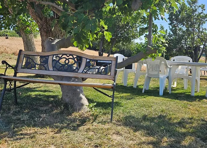 Il Trebbiatore Pensión San Costanzo